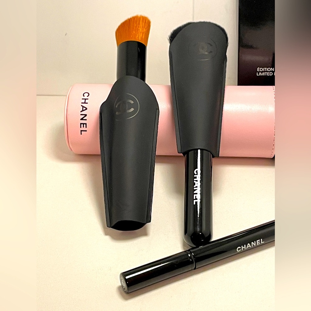Chanel Makeup Brush Set - Black and Pink